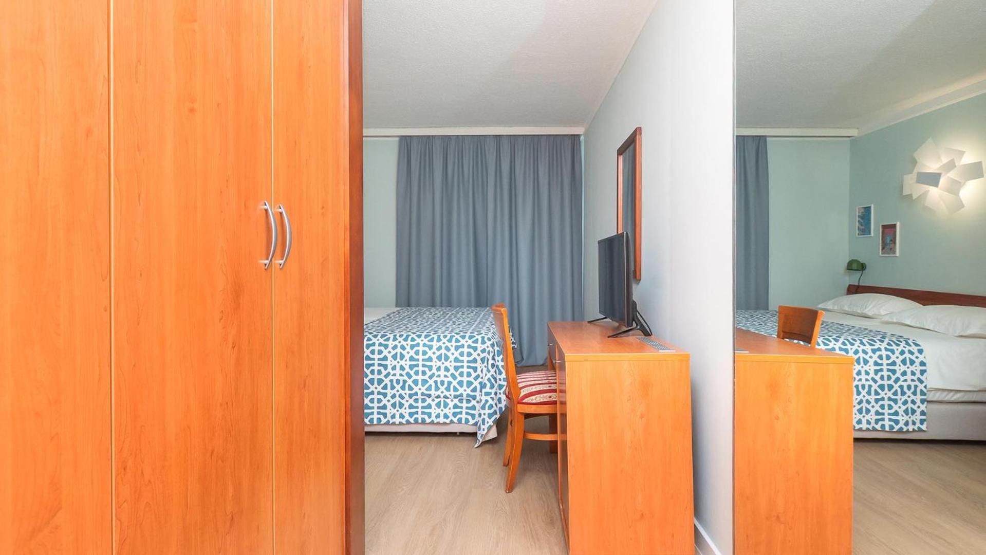 Amadria Park Niko 3*